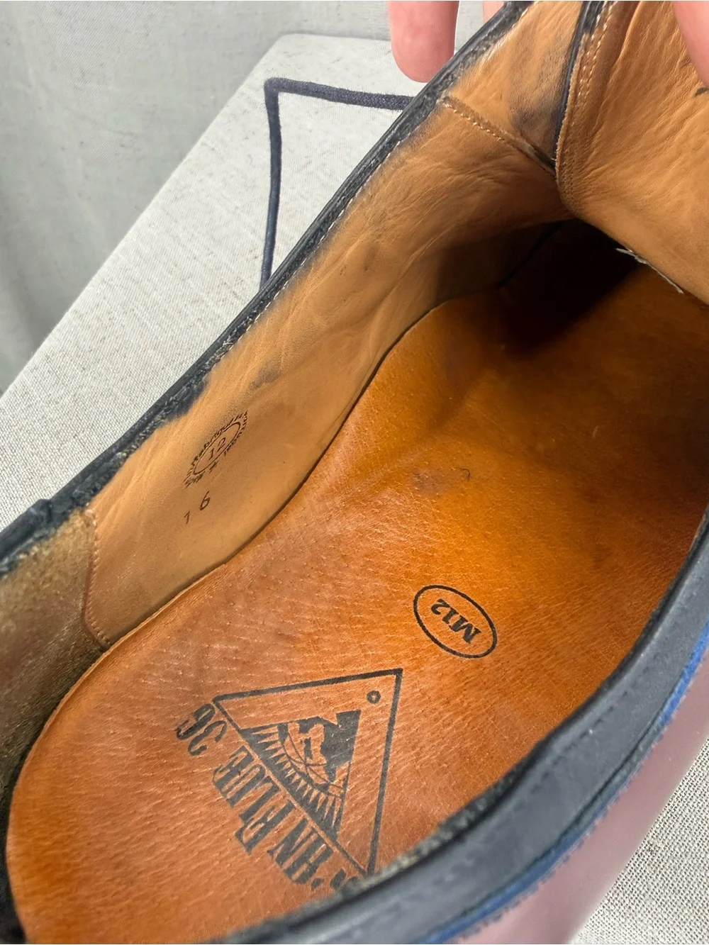 N/A john fluevog